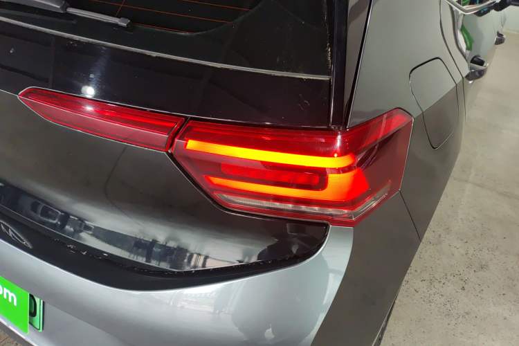 Used Volkswagen ID.3 2021 Pro Smart Edition Exterior 6