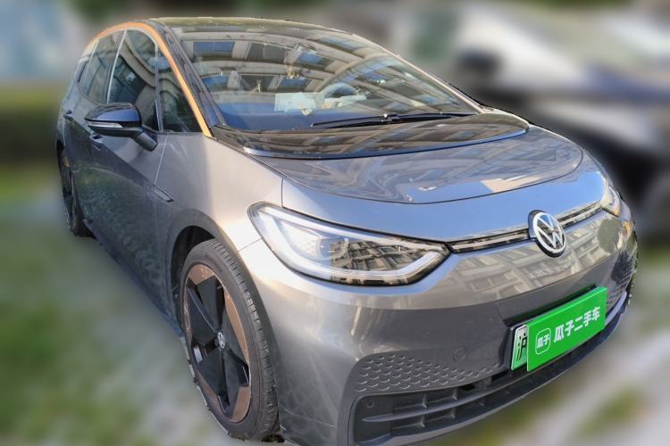 Used Volkswagen ID.3 2021 Pro Smart Edition Front Right 45 Deg