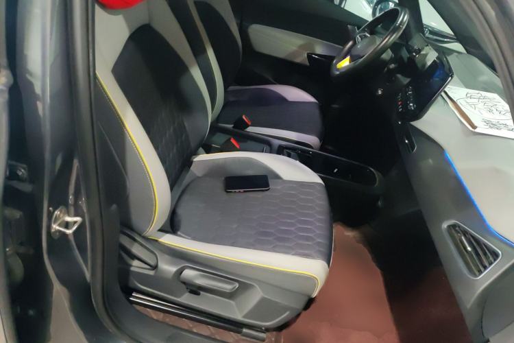 Used Volkswagen ID.3 2021 Pro Smart Edition Right Front Seat