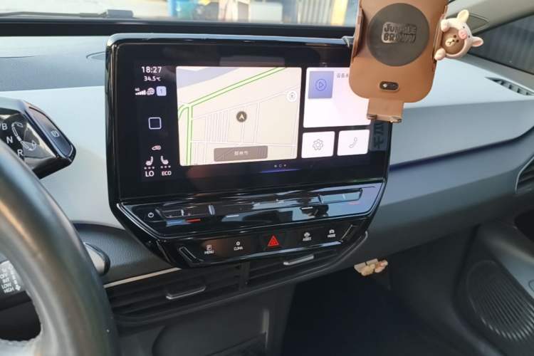 Used Volkswagen ID.3 2021 Pro Smart Edition Audio And AC Panel