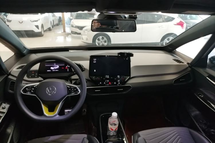Used Volkswagen ID.3 2021 Pure Edition Center Console