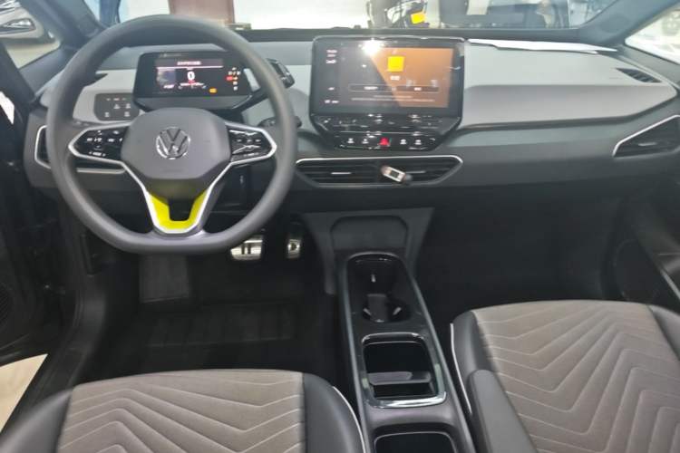 Used Volkswagen ID.3 2021 Pure Edition Center Console