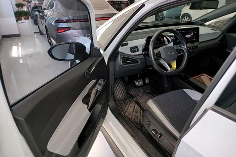Used Volkswagen ID.3 2021 Pro Smart Edition Driver Seat