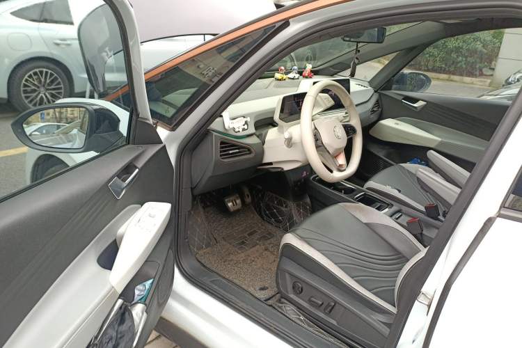 Used Volkswagen ID.3 2021 Pro Smart Edition Driver Seat