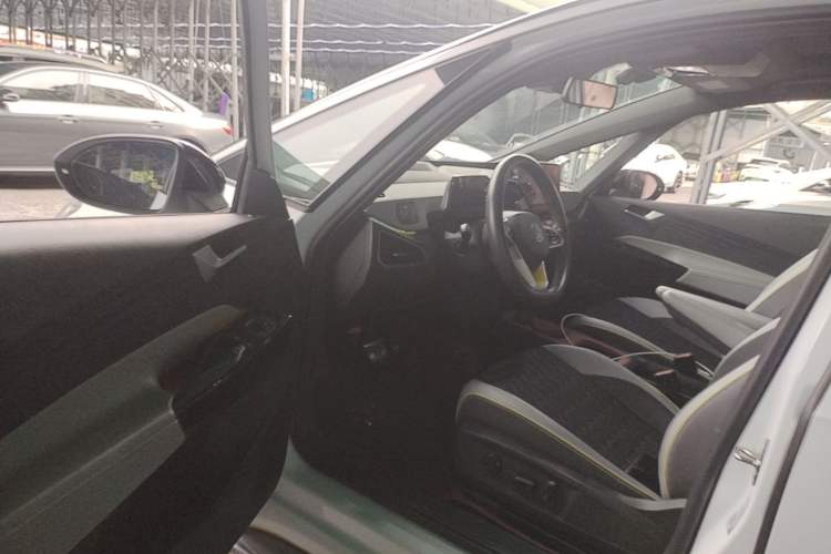 Used Volkswagen ID.3 2021 Pro Smart Edition Driver Seat