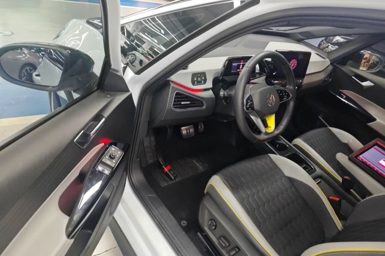 Used Volkswagen ID.3 2021 Pro Smart Edition Driver Seat