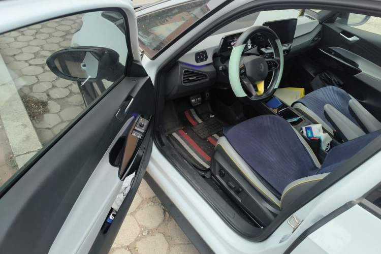 Used Volkswagen ID.3 2021 Pro Smart Edition Driver Seat