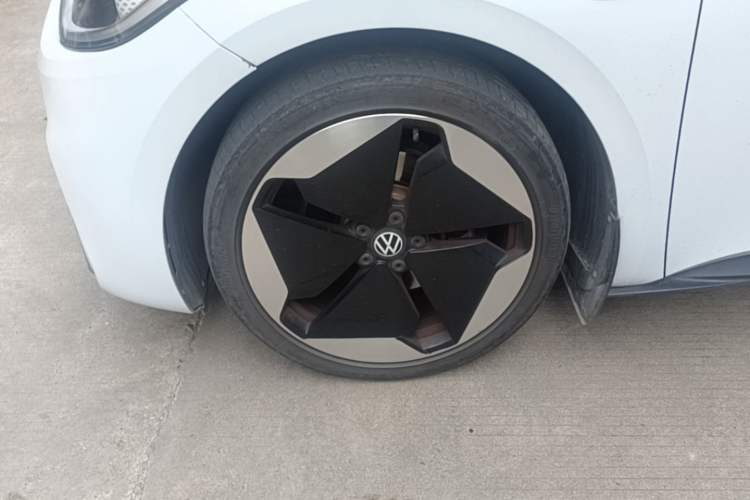 Used Volkswagen ID.3 2021 Pro Smart Edition Exterior 4