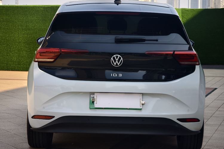 Used Volkswagen ID.3 2021 Pro Smart Edition Exterior 4