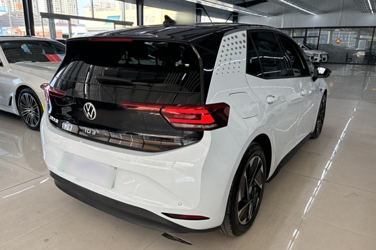 Used Volkswagen ID.3 2021 Pure Edition Exterior 5