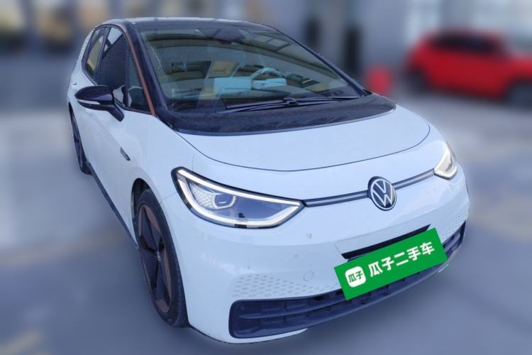 Used Volkswagen ID.3 2021 Pro Smart Edition Front Right 45 Deg