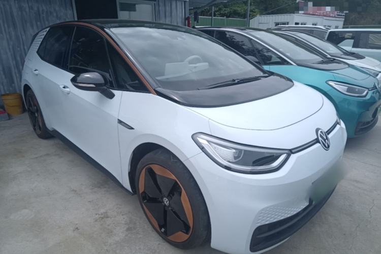 Used Volkswagen ID.3 2021 1st Edition ID. First Impression Edition Front Right 45 Deg