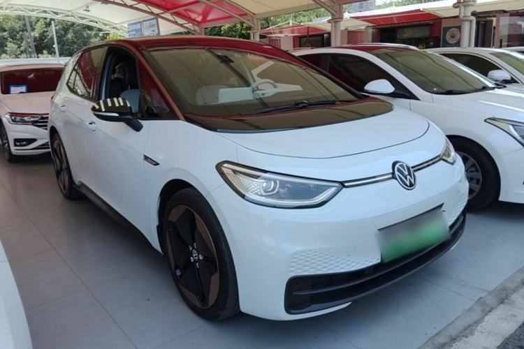 Used Volkswagen ID.3 2021 1st Edition ID. First Impression Edition Front Right 45 Deg