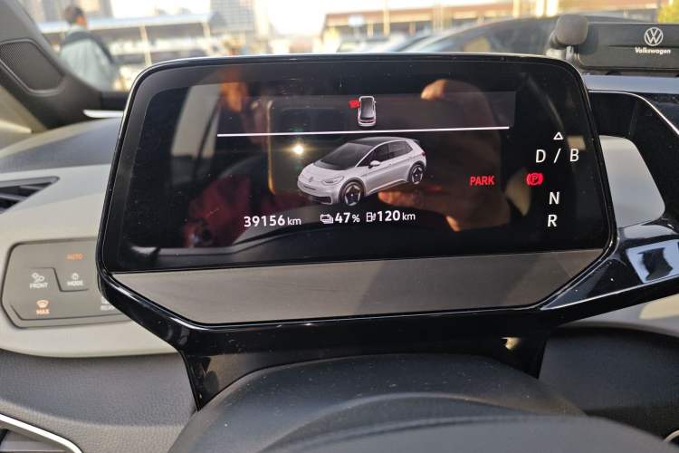 Used Volkswagen ID.3 2021 Pro Smart Edition Instrument Cluster