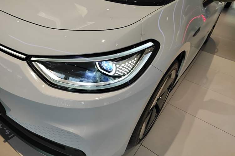 Used Volkswagen ID.3 2021 Pro Smart Edition Left Front Headlight