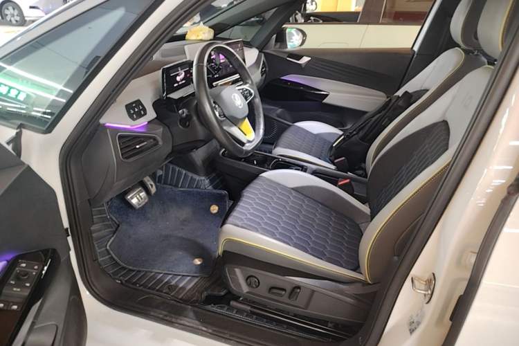Used Volkswagen ID.3 2021 Pro Smart Edition Left Front Seat