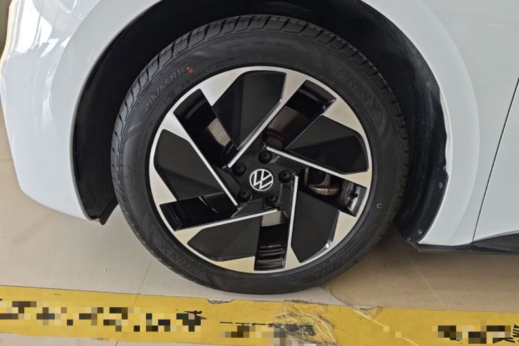 Used Volkswagen ID.3 2021 Pure Edition Left Front Wheel Hub