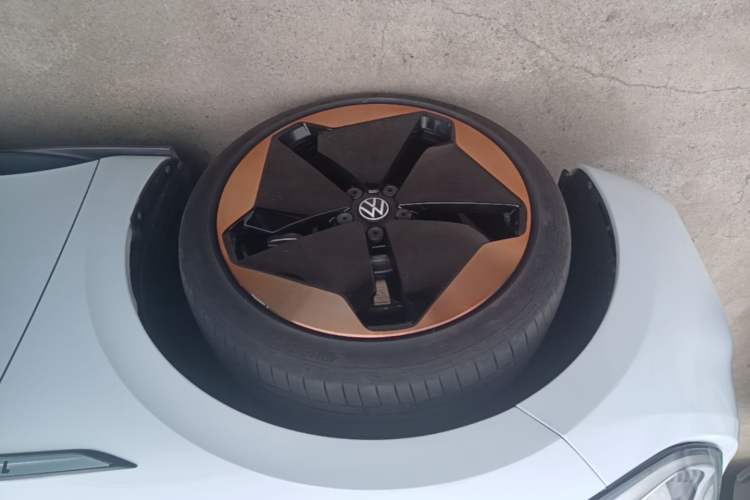 Used Volkswagen ID.3 2021 1st Edition ID. First Impression Edition Left Front Wheel Hub