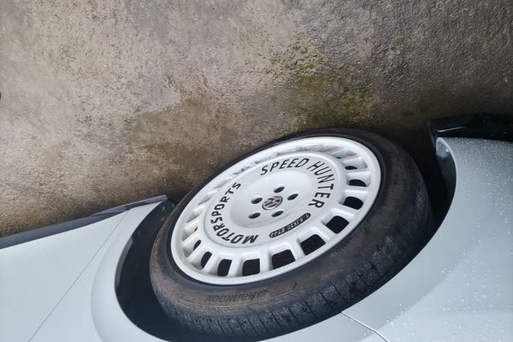 Used Volkswagen ID.3 2021 Pro Smart Edition Left Front Wheel Hub