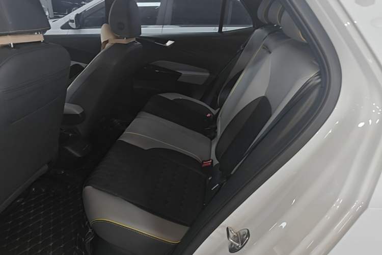 Used Volkswagen ID.3 2021 Pro Smart Edition Left Rear Seat