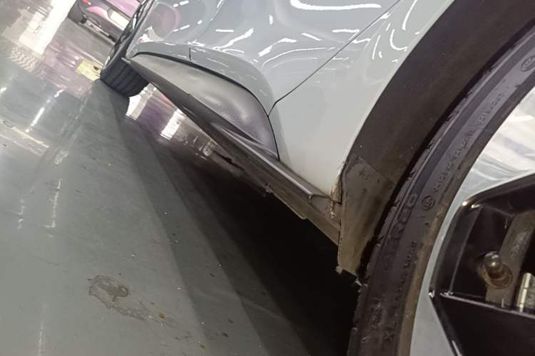 Used Volkswagen ID.3 2021 Pro Smart Edition Left Side Sill