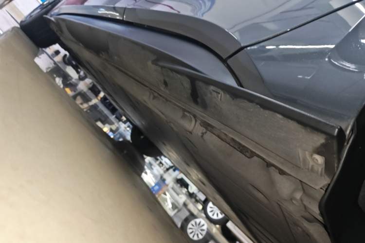 Used Volkswagen ID.3 2021 Pure Edition Left Side Sill