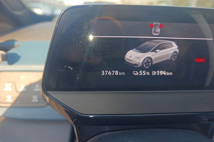 Used Volkswagen ID.3 2021 Pro Smart Edition Odometer Close Up