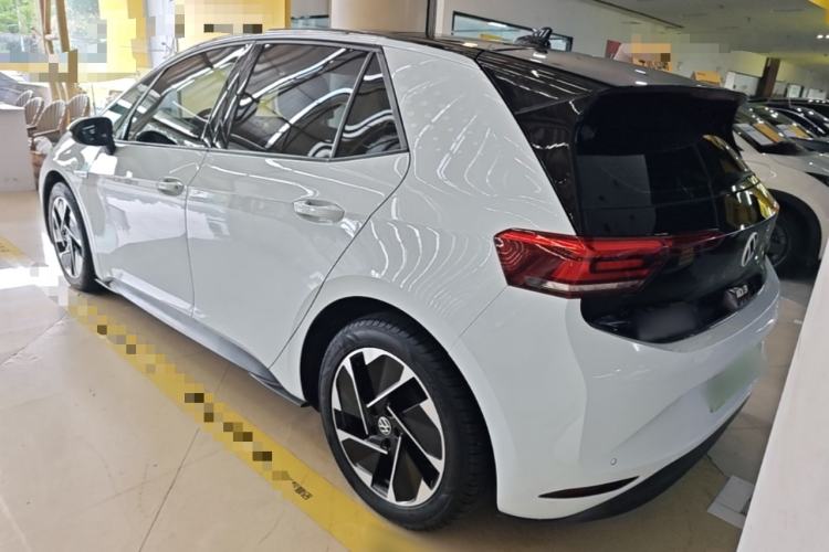 Used Volkswagen ID.3 2021 Pure Edition Rear Left 45 Deg