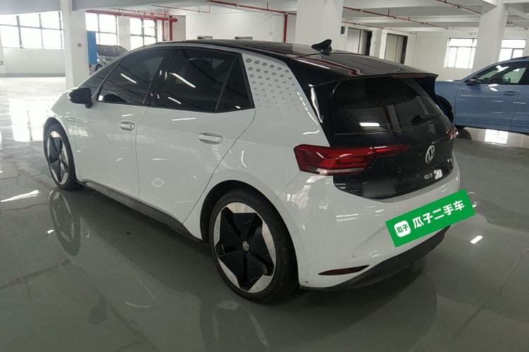 Used Volkswagen ID.3 2021 Pro Smart Edition Rear Left 45 Deg