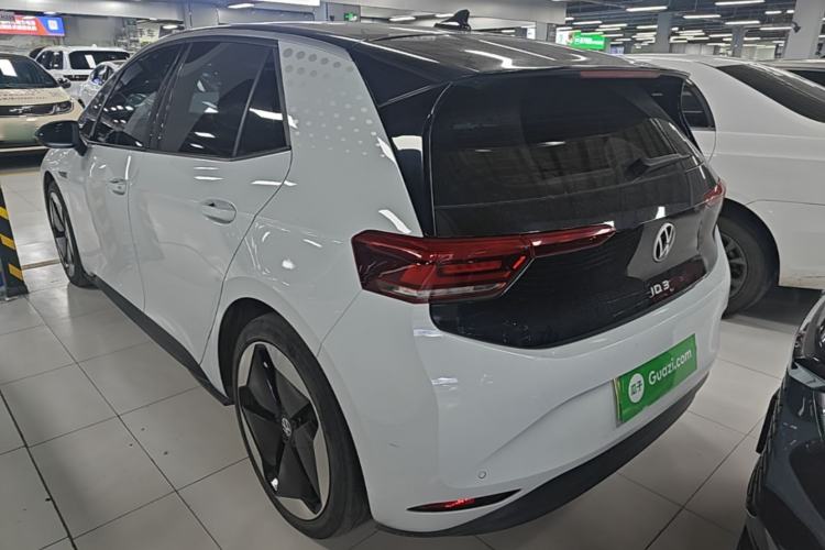 Used Volkswagen ID.3 2021 Pro Smart Edition Rear Left 45 Deg