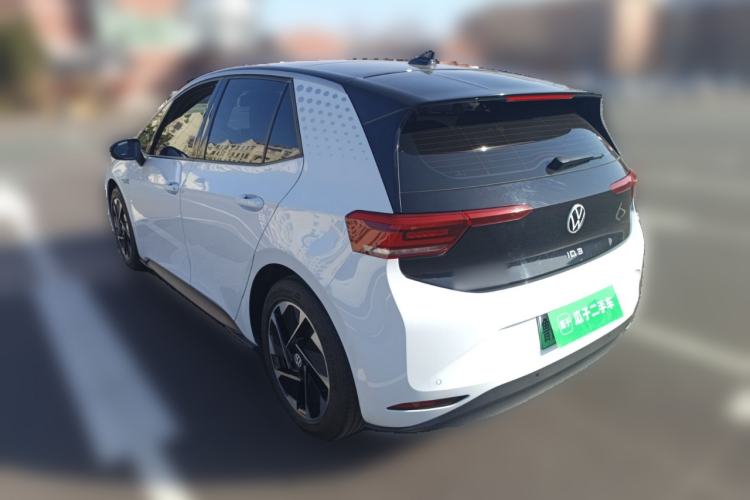 Used Volkswagen ID.3 2021 Pure Edition Rear Left 45 Deg
