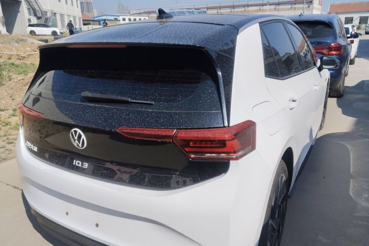 Used Volkswagen ID.3 2021 Pure Edition Rear Right 45 Deg