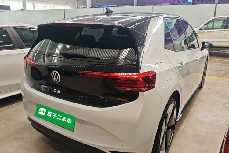 Used Volkswagen ID.3 2021 Pro Smart Edition Rear Right 45 Deg