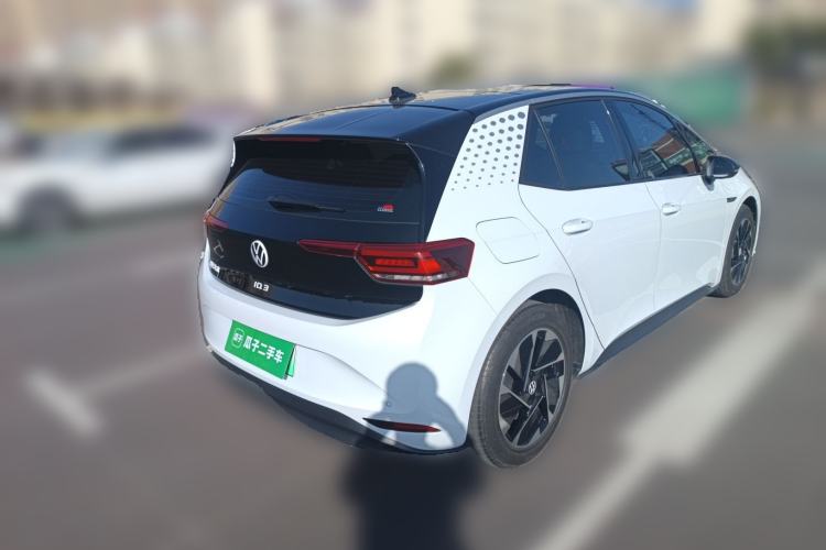 Used Volkswagen ID.3 2021 Pure Edition Rear Right 45 Deg