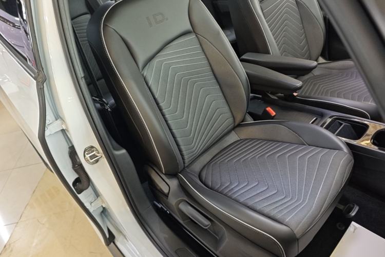 Used Volkswagen ID.3 2021 Pure Edition Right Front Seat