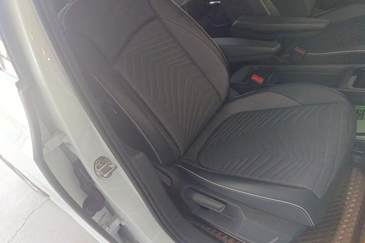 Used Volkswagen ID.3 2021 Pure Edition Right Front Seat