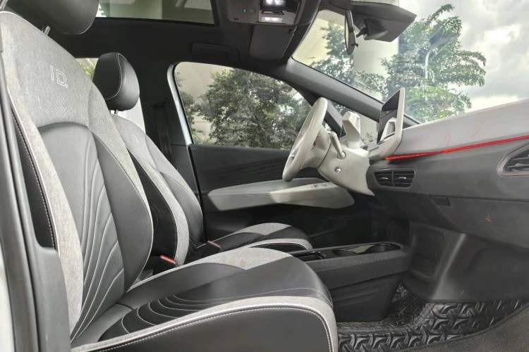 Used Volkswagen ID.3 2021 Pro Smart Edition Right Front Seat