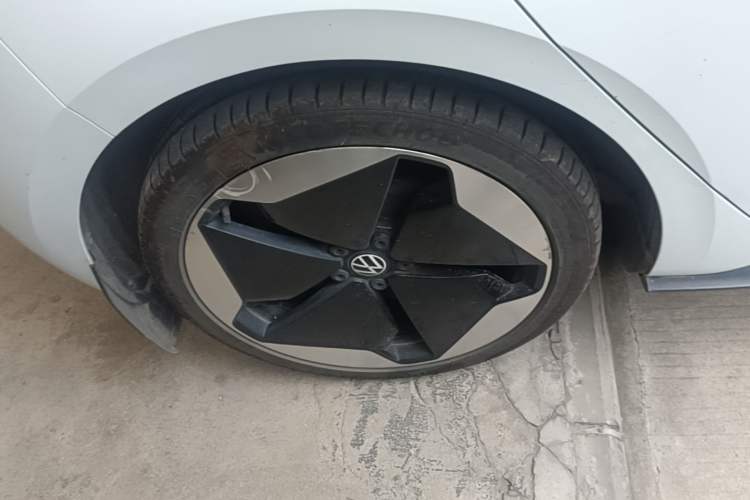 Used Volkswagen ID.3 2021 Pro Smart Edition Right Rear Wheel Hub