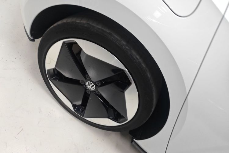 Used Volkswagen ID.3 2021 Pro Smart Edition Right Rear Wheel Hub