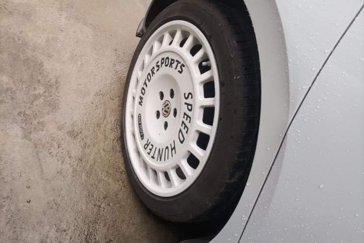 Used Volkswagen ID.3 2021 Pro Smart Edition Right Rear Wheel Hub