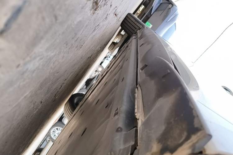 Used Volkswagen ID.3 2021 Pro Smart Edition Right Side Sill