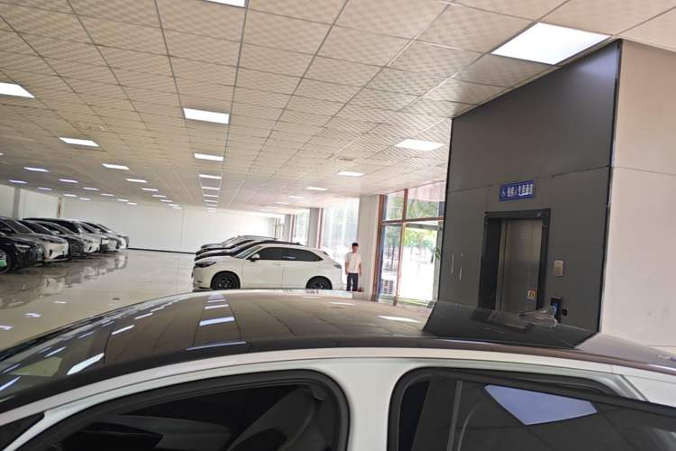 Used Volkswagen ID.3 2021 Pro Smart Edition Roof