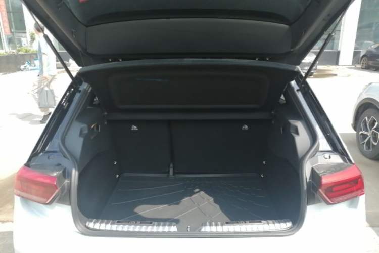 Used Volkswagen ID.3 2021 Pure Edition Trunk