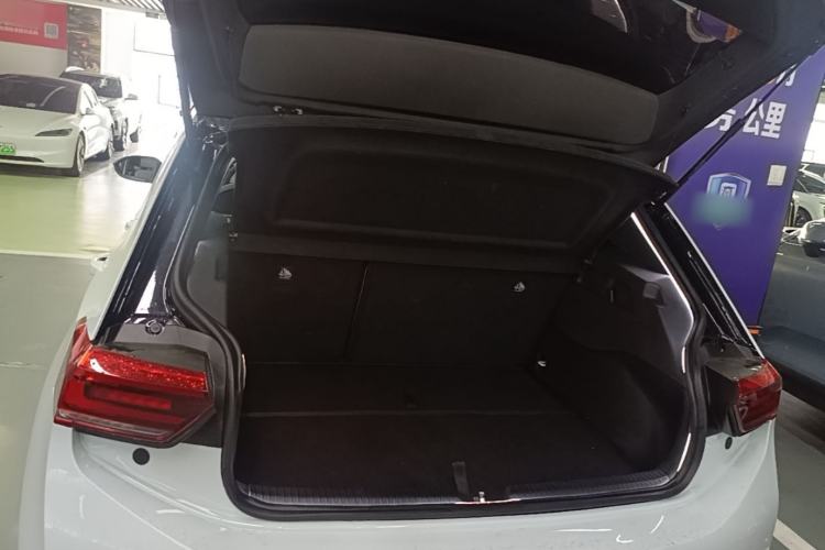 Used Volkswagen ID.3 2021 Pro Smart Edition Trunk
