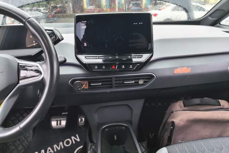 Used Volkswagen ID.3 2021 Pro Smart Edition Audio And AC Panel