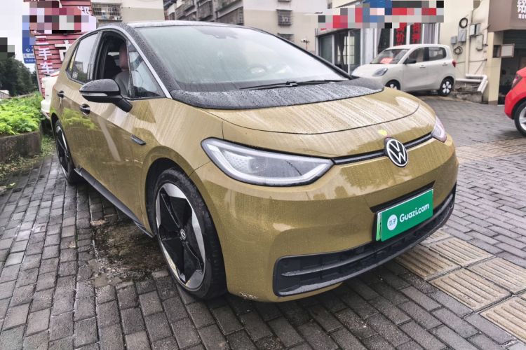 Used Volkswagen ID.3 2021 Pro Smart Edition Front Right 45 Deg