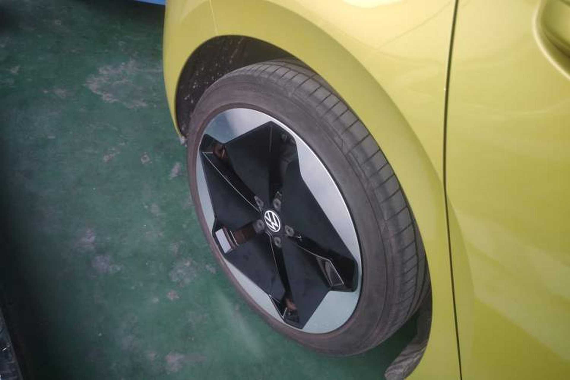 Used Volkswagen ID.3 2021 Pro Smart Edition Right Rear Wheel Hub