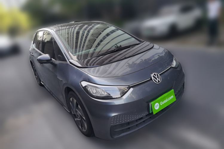 Used Volkswagen ID.3 2022 Pure Edition Front Right 45 Deg