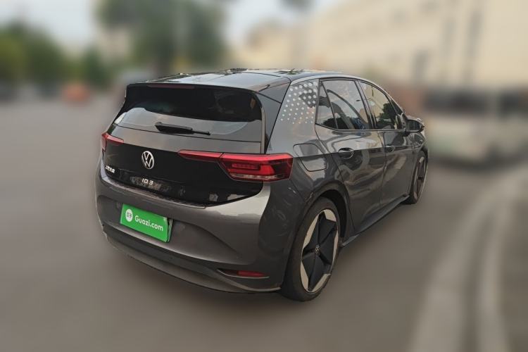 Used Volkswagen ID.3 2022 Pro Smart Edition Rear Right 45 Deg