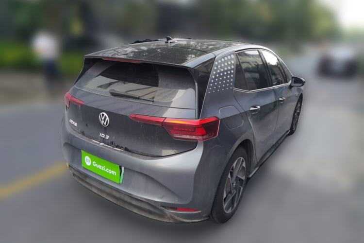 Used Volkswagen ID.3 2022 Pure Edition Rear Right 45 Deg